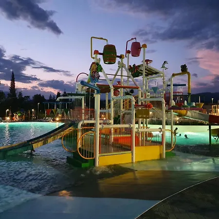 Sisan Family Resort